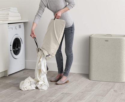 Laundry basket with lid, 3 removable laundry bags, and handle